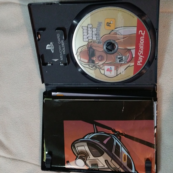 Play Station 2 (PS2) Grand Theft Auto Rated "M" Video Game - Picture 10 of 10